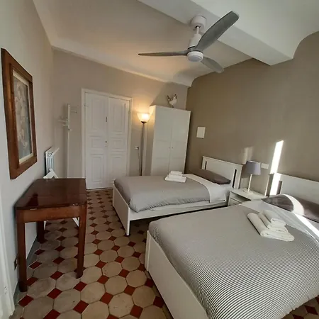 La Terrazza Coccode Apartment *